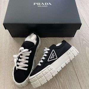 BRAND NEW - Prada Gabardine Re-Nylon Sneakers Black